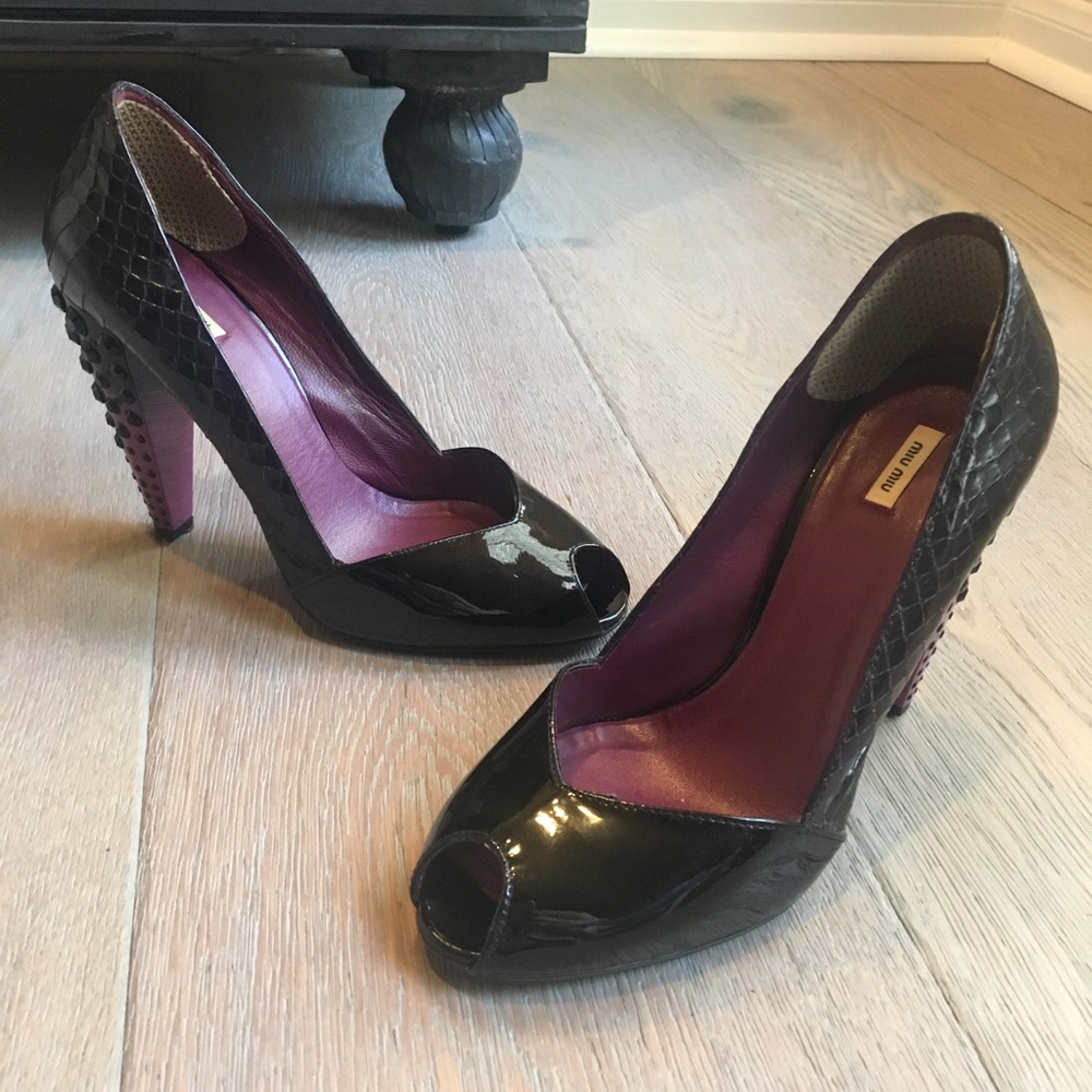 Miu Miu patent open toe jeweled heels sz 35.5